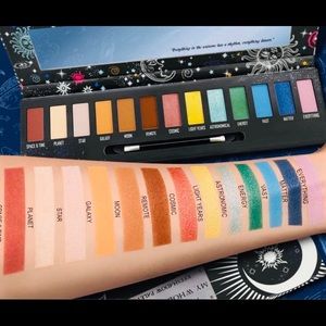MY WHOLE UNIVERSE-Eyeshadow Palette